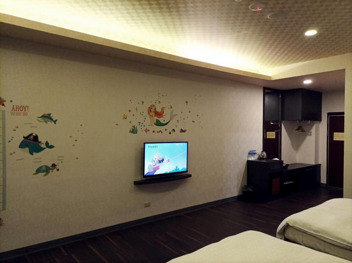 Crystal Hotel Пули Екстериор снимка