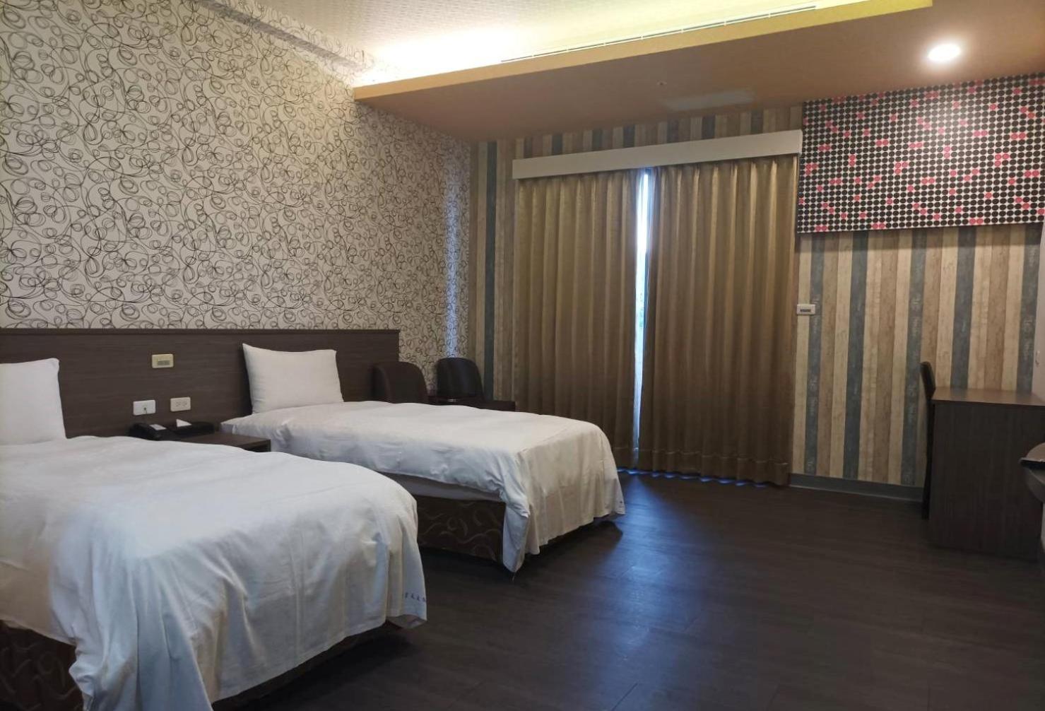 Crystal Hotel Пули Екстериор снимка