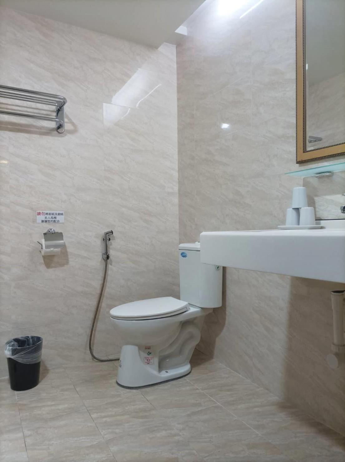 Crystal Hotel Пули Екстериор снимка