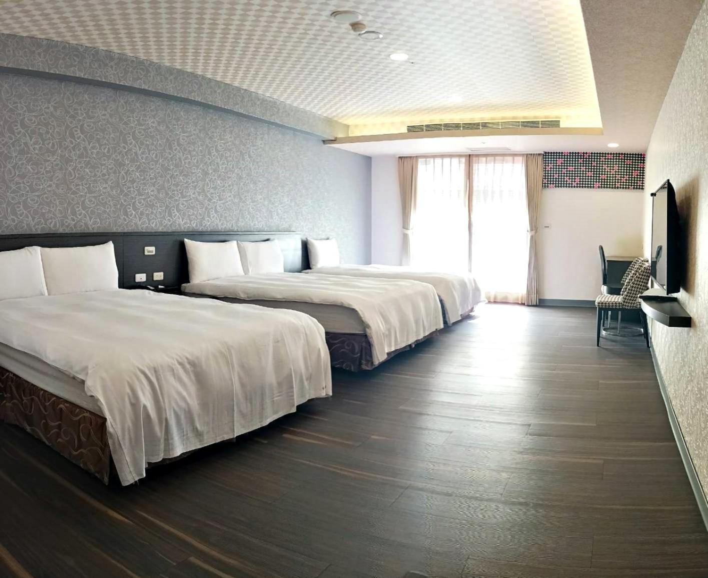 Crystal Hotel Пули Екстериор снимка