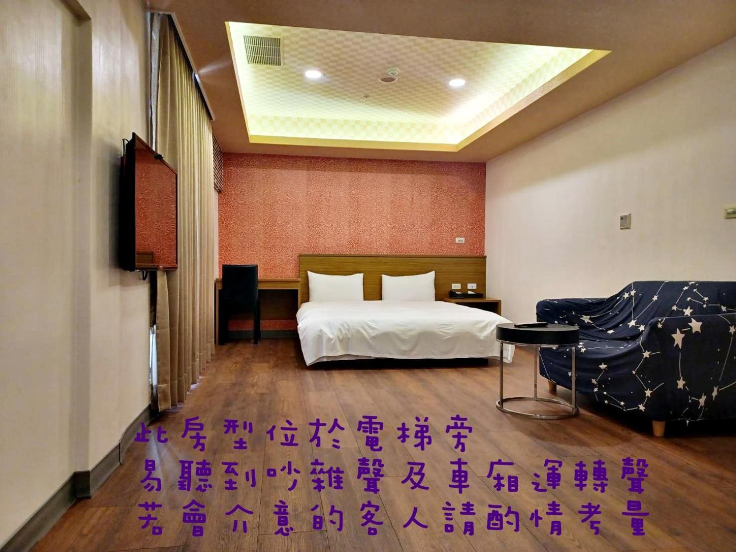 Crystal Hotel Пули Екстериор снимка